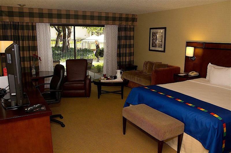 The Hotel Fresno Luaran gambar