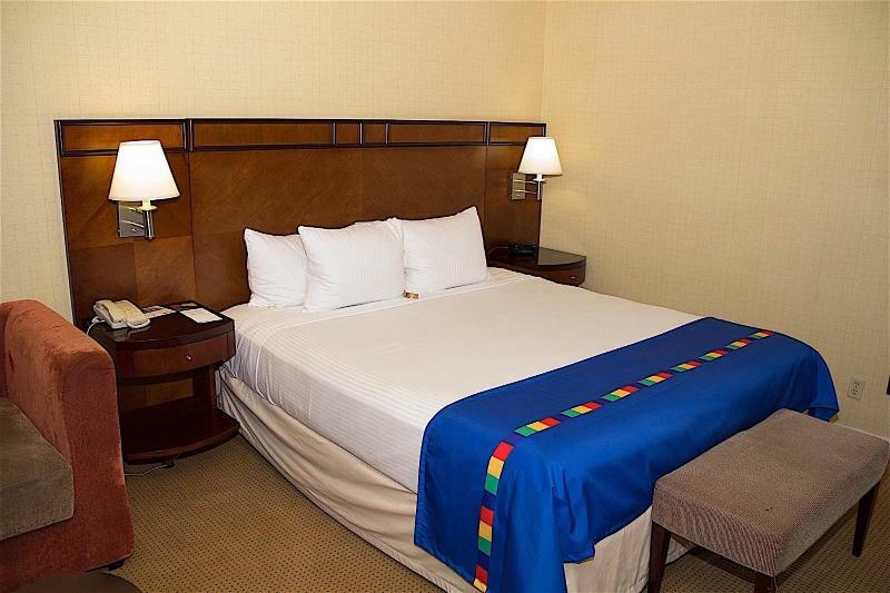 The Hotel Fresno Luaran gambar
