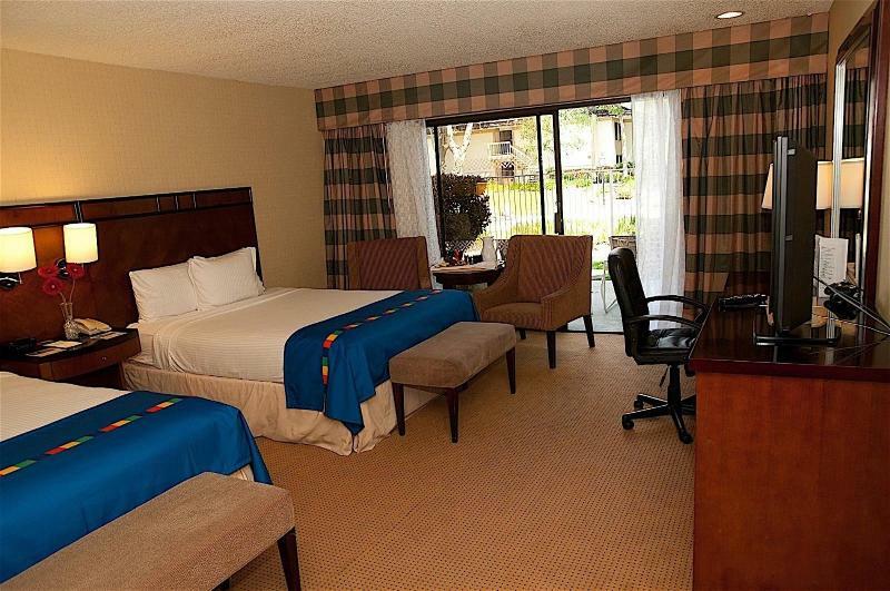The Hotel Fresno Luaran gambar