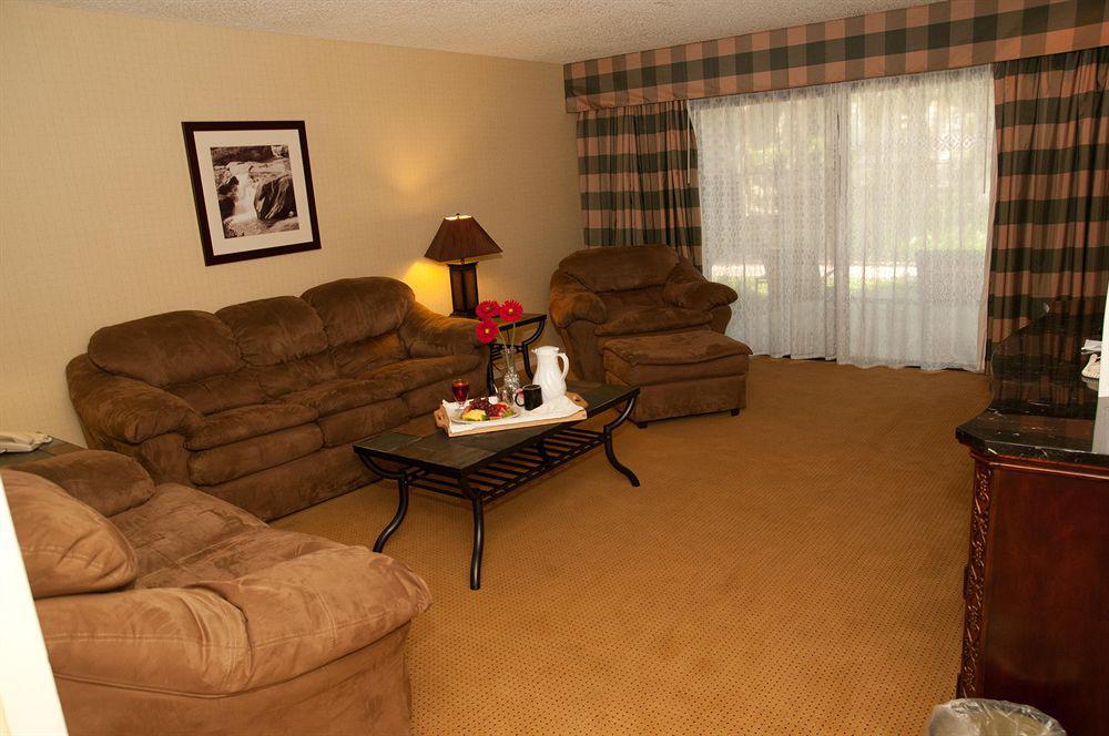 The Hotel Fresno Luaran gambar